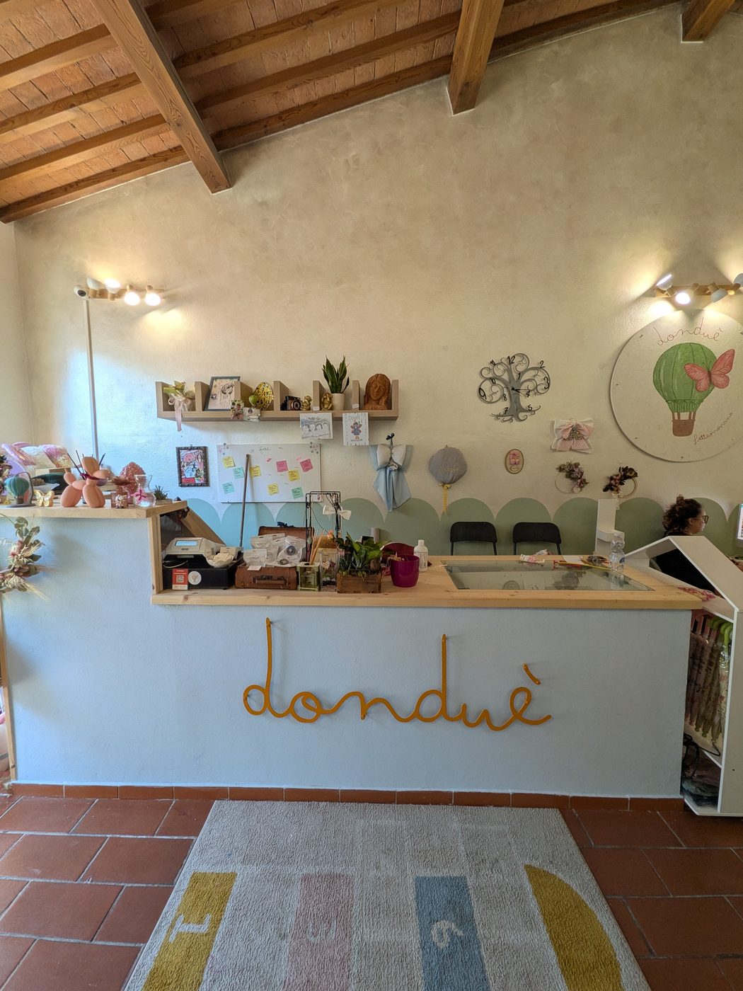 Negozio Dondué — bancone frontale